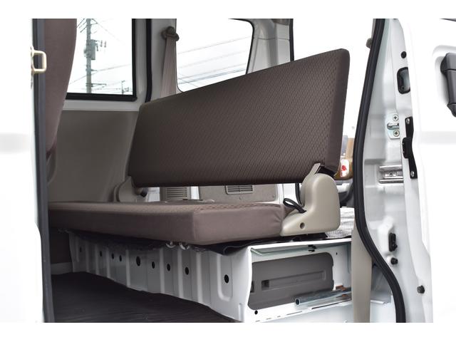 エブリイ ＰＣ　ドライブレコーダー　純正キーレスエントリー　オーバーヘッドシェルフ　セカンド発進機能　セキュリティ　運転席助手席パワーウインドー　ライトレベライザー　両側スライドドア　純正ラジオ　マニュアルエアコン（60枚目）