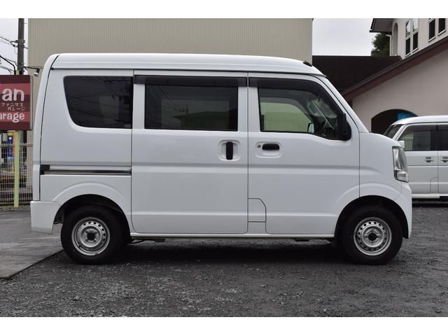 エブリイ ＰＣ　ドライブレコーダー　純正キーレスエントリー　オーバーヘッドシェルフ　セカンド発進機能　セキュリティ　運転席助手席パワーウインドー　ライトレベライザー　両側スライドドア　純正ラジオ　マニュアルエアコン（78枚目）