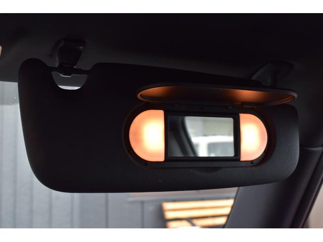 ＭＩＮＩ クーパーＳ　ＪＣＷパッケージ　純正ＨＤＤナビ　バックカメラ　ブルートゥース接続可能　ＪＣＷ１７アルミ　ＭＩＮＩドライビングモード　ＪＣＷレザーステアリング　ＪＣＷエアロ　ヘッドライナーアンスラサイト　記録簿（38枚目）