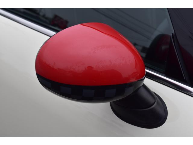 ＭＩＮＩ クーパーＳ　ＪＣＷパッケージ　純正ＨＤＤナビ　バックカメラ　ブルートゥース接続可能　ＪＣＷ１７アルミ　ＭＩＮＩドライビングモード　ＪＣＷレザーステアリング　ＪＣＷエアロ　ヘッドライナーアンスラサイト　記録簿（46枚目）