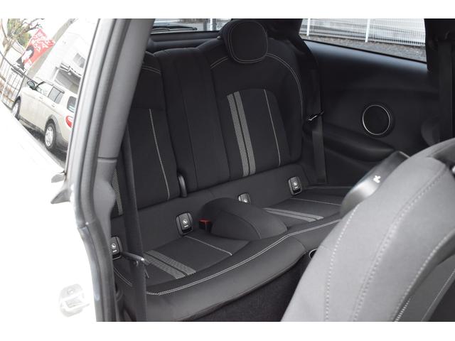 ＭＩＮＩ クーパーＳ　ＪＣＷパッケージ　純正ＨＤＤナビ　バックカメラ　ブルートゥース接続可能　ＪＣＷ１７アルミ　ＭＩＮＩドライビングモード　ＪＣＷレザーステアリング　ＪＣＷエアロ　ヘッドライナーアンスラサイト　記録簿（65枚目）