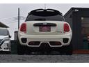 クーパーＳ　ＪＣＷパッケージ　純正ＨＤＤナビ　バックカメラ　ブルートゥース接続可能　ＪＣＷ１７アルミ　ＭＩＮＩドライビングモード　ＪＣＷレザーステアリング　ＪＣＷエアロ　ヘッドライナーアンスラサイト　記録簿（78枚目）
