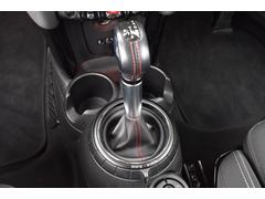 ��Ź�Ǥϥ���饤���̤�ԤäƤ���ޤ�������Źĺ���ʤ��Ƥ⡢���̱ۤ��Ǽ��Ҿ��������ǧ����ĺ��������ǽ�Ǥ������ޤ�������饤���̤򤴴�˾�����Ϥ����ڤ���Ź�����åդޤǤ���礻�������ޤ��� 4