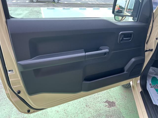 ジムニー ＸＬ　４ＷＤ　ドライブレコーダー　ＥＴＣ　バックカメラ　ナビ　ＴＶ　スマートキー　電動格納ミラー　シートヒーター　ＡＴ　盗難防止システム　ＡＢＳ　ＥＳＣ　ＣＤ　ＵＳＢ　Ｂｌｕｅｔｏｏｔｈ　衝突安全ボディ（35枚目）