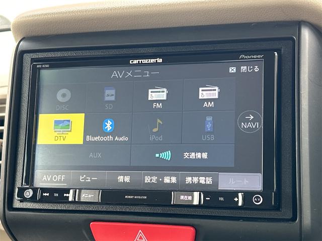 Ｎ－ＢＯＸ Ｃ　両側スライドドア　ナビ　ＴＶ　衝突被害軽減システム　スマートキー　アイドリングストップ　電動格納ミラー　ベンチシート　ＣＶＴ　盗難防止システム　ＡＢＳ　ＥＳＣ　ＣＤ　ＵＳＢ（5枚目）