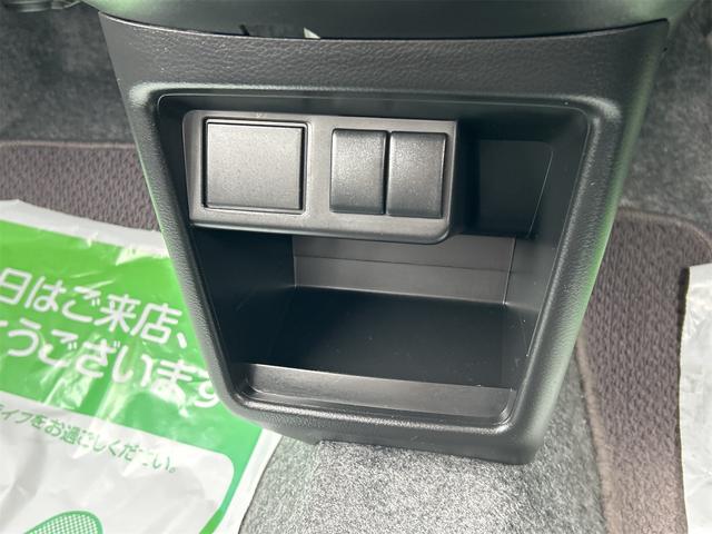アルト ＶＰ　ドライブレコーダー　衝突被害軽減システム　スマートキー　ＡＴ　盗難防止システム　ＡＢＳ　ＥＳＣ　衝突安全ボディ　エアコン　パワーステアリング（40枚目）