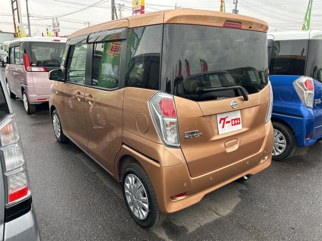 デイズルークス Ｘ　ドライブレコーダー　全周囲カメラ　両側スライド・片側電動　衝突被害軽減システム　スマートキー　アイドリングストップ　電動格納ミラー　ベンチシート　ＣＶＴ　盗難防止システム　ＡＢＳ　ＥＳＣ　ＣＤ（16枚目）