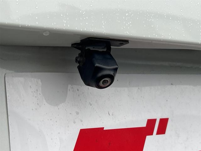 スペーシア ハイブリッドＧ　ドライブレコーダー　バックカメラ　両側スライドドア　ナビ　ＴＶ　クリアランスソナー　衝突被害軽減システム　オートライト　スマートキー　電動格納ミラー　ＣＶＴ　盗難防止システム　ＡＢＳ　ＥＳＣ　ＣＤ（17枚目）