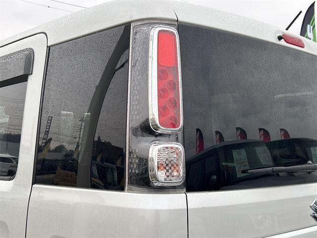 スペーシア ハイブリッドＧ　ドライブレコーダー　バックカメラ　両側スライドドア　ナビ　ＴＶ　クリアランスソナー　衝突被害軽減システム　オートライト　スマートキー　電動格納ミラー　ＣＶＴ　盗難防止システム　ＡＢＳ　ＥＳＣ　ＣＤ（26枚目）