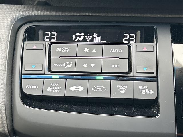 ステップワゴンスパーダ スパーダ　ホンダセンシング　ＥＴＣ　バックカメラ　ナビ　ＴＶ　オートクルーズコントロール　レーンアシスト　衝突被害軽減システム　両側電動スライドドア　オートライト　スマートキー　アイドリングストップ　電動格納ミラー　３列シート（7枚目）