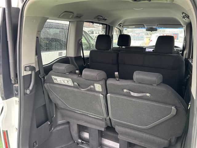 ステップワゴンスパーダ スパーダ　ホンダセンシング　ＥＴＣ　バックカメラ　ナビ　ＴＶ　オートクルーズコントロール　レーンアシスト　衝突被害軽減システム　両側電動スライドドア　オートライト　スマートキー　アイドリングストップ　電動格納ミラー　３列シート（36枚目）