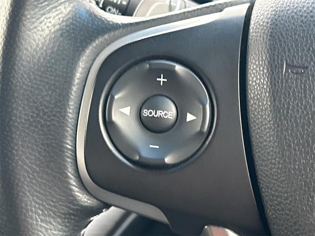 ステップワゴンスパーダ スパーダ　ホンダセンシング　ＥＴＣ　バックカメラ　ナビ　ＴＶ　オートクルーズコントロール　レーンアシスト　衝突被害軽減システム　両側電動スライドドア　オートライト　スマートキー　アイドリングストップ　電動格納ミラー　３列シート（48枚目）