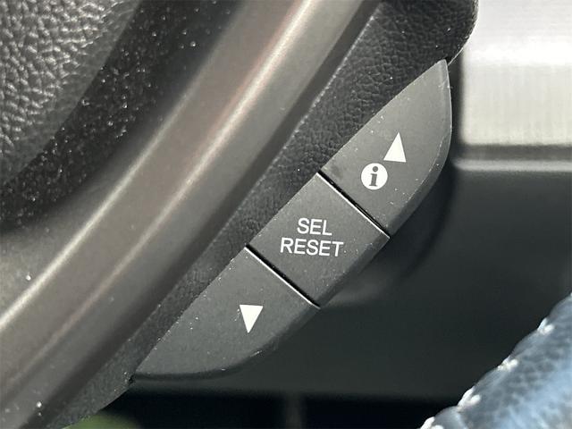 ステップワゴンスパーダ スパーダ　ホンダセンシング　ＥＴＣ　バックカメラ　ナビ　ＴＶ　オートクルーズコントロール　レーンアシスト　衝突被害軽減システム　両側電動スライドドア　オートライト　スマートキー　アイドリングストップ　電動格納ミラー　３列シート（50枚目）