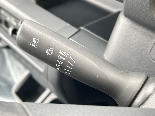 ハイゼットトラック スタンダード MT エアコン パワーステアリング 運転席エアバッグ CD ミュージックプレイヤー接続可(9枚目)