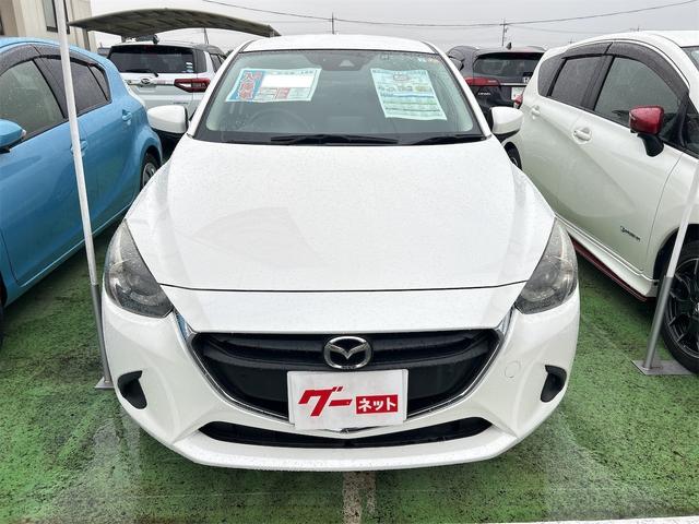 デミオ １５Ｓ　ドライブレコーダー　ＥＴＣ　バックカメラ　ナビ　ＴＶ　クリアランスソナー　レーンアシスト　衝突被害軽減システム　オートライト　スマートキー　アイドリングストップ　電動格納ミラー　ＡＴ　盗難防止システム（13枚目）