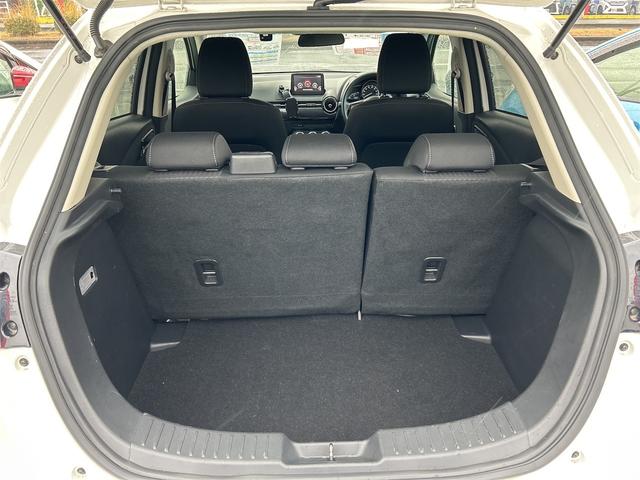 デミオ １５Ｓ　ドライブレコーダー　ＥＴＣ　バックカメラ　ナビ　ＴＶ　クリアランスソナー　レーンアシスト　衝突被害軽減システム　オートライト　スマートキー　アイドリングストップ　電動格納ミラー　ＡＴ　盗難防止システム（19枚目）