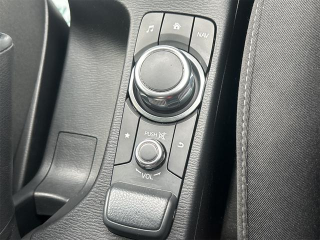 デミオ １５Ｓ　ドライブレコーダー　ＥＴＣ　バックカメラ　ナビ　ＴＶ　クリアランスソナー　レーンアシスト　衝突被害軽減システム　オートライト　スマートキー　アイドリングストップ　電動格納ミラー　ＡＴ　盗難防止システム（40枚目）