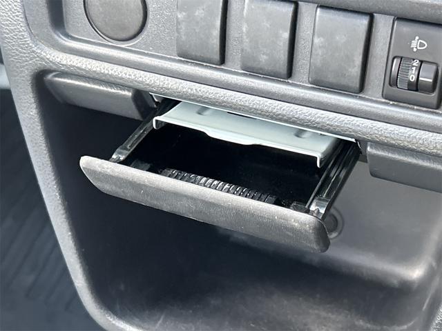 キャリイトラック KCエアコン・パワステ 3方開 MT エアコン パワーステアリング 運転席エアバッグ(33枚目)