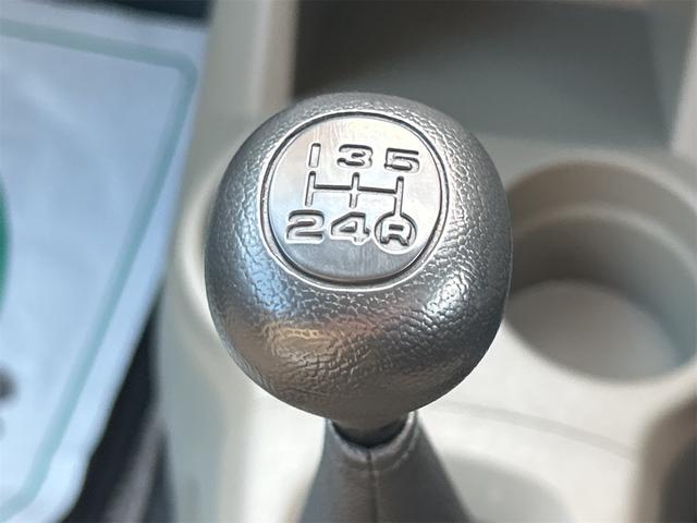 ミラ X ETC ナビ キーレスエントリー 電動格納ミラー MT 盗難防止システム ABS CD 衝突安全ボディ エアコン パワーステアリング パワーウィンドウ 運転席エアバッグ 助手席エアバッグ(9枚目)