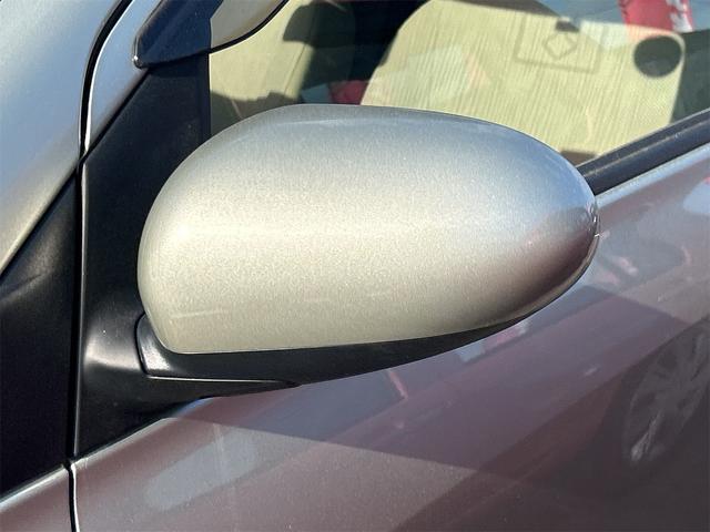 ミラ X ETC ナビ キーレスエントリー 電動格納ミラー MT 盗難防止システム ABS CD 衝突安全ボディ エアコン パワーステアリング パワーウィンドウ 運転席エアバッグ 助手席エアバッグ(34枚目)