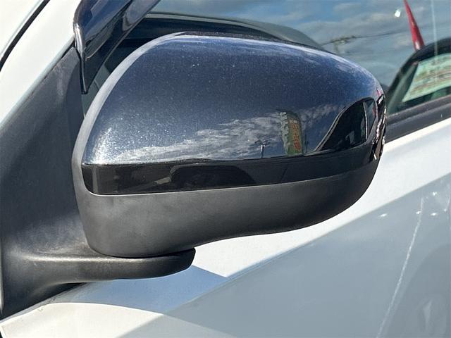 DAIHATSU MIRA E:S X SA III