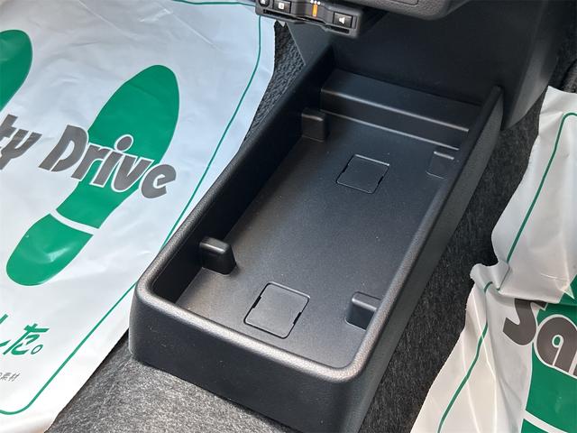 DAIHATSU MIRA E:S X SA III