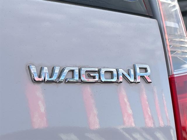 ワゴンＲ ＦＸ　衝突被害軽減システム　キーレスエントリー　アイドリングストップ　電動格納ミラー　シートヒーター　ベンチシート　ＣＶＴ　盗難防止システム　ＡＢＳ　ＥＳＣ　ＣＤ　ミュージックプレイヤー接続可（26枚目）