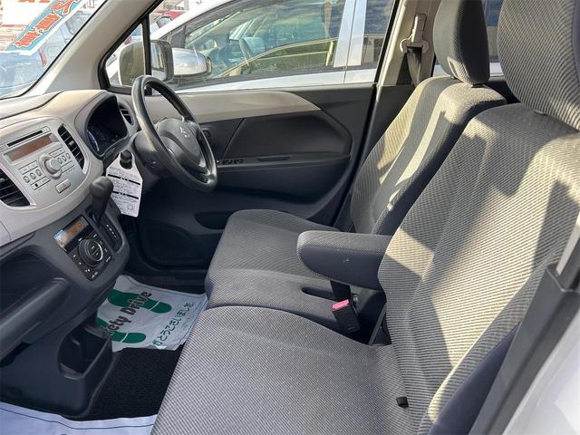 ワゴンＲ ＦＸ　衝突被害軽減システム　キーレスエントリー　アイドリングストップ　電動格納ミラー　シートヒーター　ベンチシート　ＣＶＴ　盗難防止システム　ＡＢＳ　ＥＳＣ　ＣＤ　ミュージックプレイヤー接続可（33枚目）