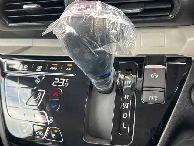 デリカミニ Ｇ　プレミアム　全周囲カメラ　両側電動スライドドア　オートクルーズコントロール　レーンアシスト　衝突被害軽減システム　オートライト　ＬＥＤヘッドランプ　スマートキー　アイドリングストップ　電動格納ミラー（6枚目）