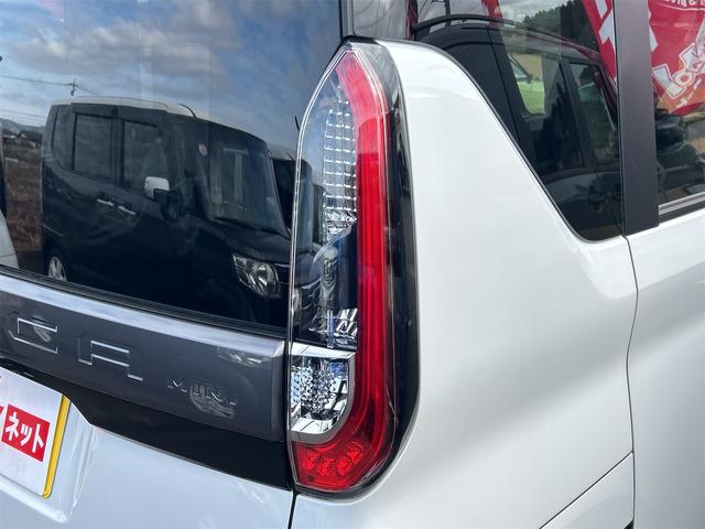 デリカミニ Ｇ　プレミアム　全周囲カメラ　両側電動スライドドア　オートクルーズコントロール　レーンアシスト　衝突被害軽減システム　オートライト　ＬＥＤヘッドランプ　スマートキー　アイドリングストップ　電動格納ミラー（15枚目）