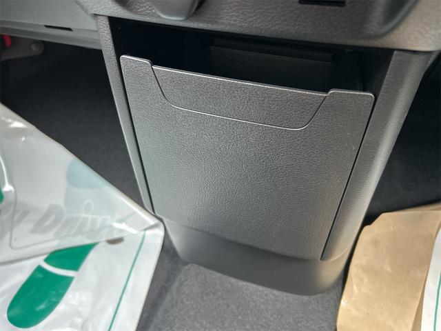 デリカミニ Ｇ　プレミアム　全周囲カメラ　両側電動スライドドア　オートクルーズコントロール　レーンアシスト　衝突被害軽減システム　オートライト　ＬＥＤヘッドランプ　スマートキー　アイドリングストップ　電動格納ミラー（43枚目）