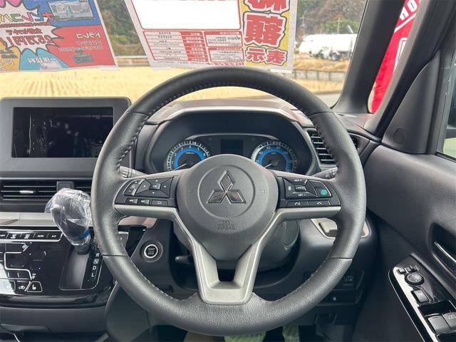 デリカミニ Ｇ　プレミアム　両側電動スライドドア　オートクルーズコントロール　レーンアシスト　衝突被害軽減システム　オートライト　ＬＥＤヘッドランプ　ヘッドライトウォッシャー　スマートキー　アイドリングストップ（3枚目）