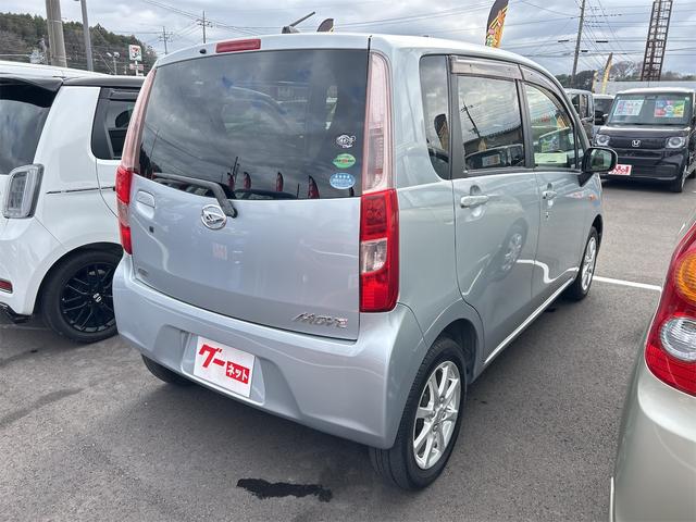 ムーヴ Ｘ　スマートキー　アイドリングストップ　電動格納ミラー　ＣＶＴ　盗難防止システム　ＡＢＳ　アルミホイール　衝突安全ボディ　エアコン　パワーステアリング　パワーウィンドウ　運転席エアバッグ　助手席エアバッグ（13枚目）