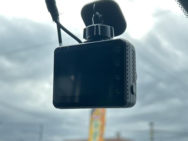 Ｎ－ＯＮＥ ＲＳ　ＥＴＣ　バックカメラ　ナビ　クリアランスソナー　オートクルーズコントロール　レーンアシスト　衝突被害軽減システム　オートライト　ＬＥＤヘッドランプ　スマートキー　アイドリングストップ　電動格納ミラー（4枚目）