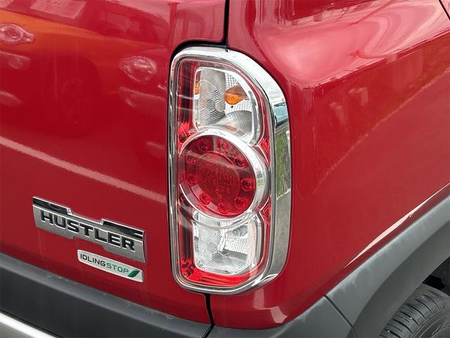 ハスラー Ｘ　４ＷＤ　ナビ　衝突被害軽減システム　オートライト　ＨＩＤ　スマートキー　アイドリングストップ　電動格納ミラー　シートヒーター　ベンチシート　ＣＶＴ　盗難防止システム　ＡＢＳ　ＥＳＣ　ＣＤ　ルーフレール（19枚目）