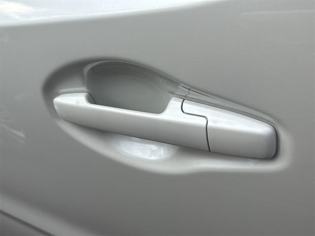 ワゴンＲ ＦＡ　キーレスエントリー　５ＭＴ　電動格納ミラー　ＣＶＴ　盗難防止システム　ＡＢＳ　ＥＳＣ　ＣＤ　ミュージックプレイヤー接続可　アルミホイール　衝突安全ボディ　エアコン　パワーステアリング　パワーウィンドウ（24枚目）