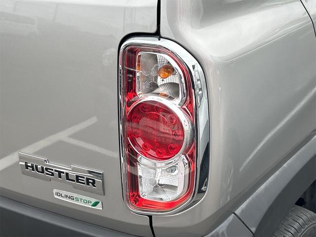 ハスラー Ｘターボ　ナビ　ＴＶ　衝突被害軽減システム　オートライト　ＨＩＤ　スマートキー　アイドリングストップ　電動格納ミラー　シートヒーター　ベンチシート　ＣＶＴ　盗難防止システム　ＡＢＳ　ＥＳＣ　ＣＤ　ＵＳＢ（18枚目）