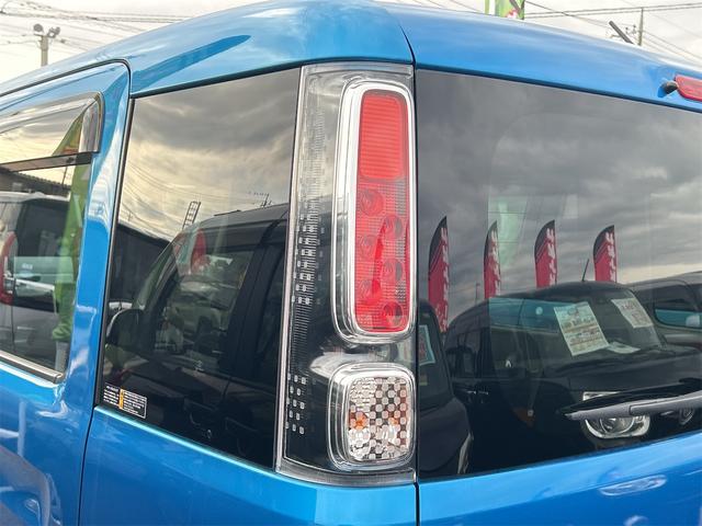 スペーシア ハイブリッドＸ　全周囲カメラ　両側電動スライドドア　ナビ　ＴＶ　クリアランスソナー　レーンアシスト　衝突被害軽減システム　オートライト　スマートキー　アイドリングストップ　電動格納ミラー　シートヒーター　ベンチシート（17枚目）