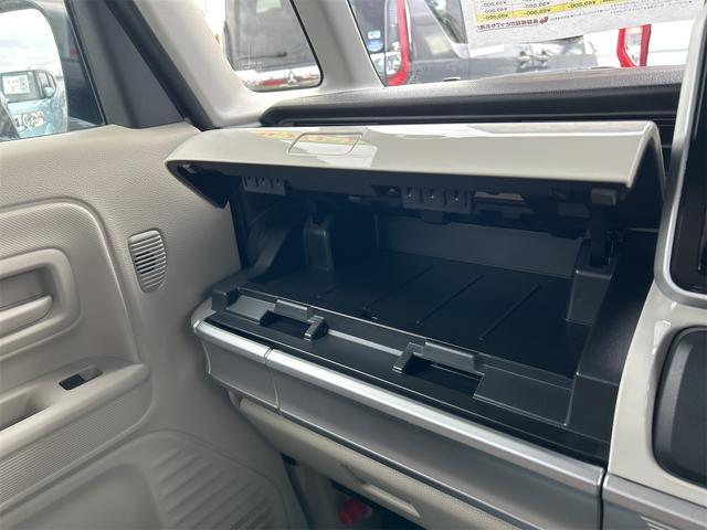 スペーシア ハイブリッドＸ　全周囲カメラ　両側電動スライドドア　ナビ　ＴＶ　クリアランスソナー　レーンアシスト　衝突被害軽減システム　オートライト　スマートキー　アイドリングストップ　電動格納ミラー　シートヒーター　ベンチシート（39枚目）