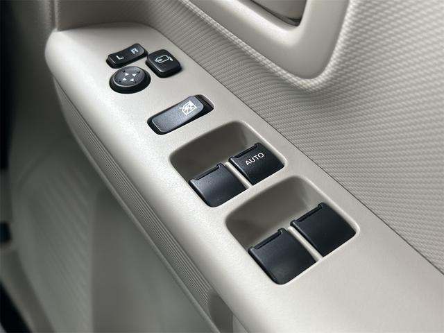 スペーシア ハイブリッドＸ　全周囲カメラ　両側電動スライドドア　ナビ　ＴＶ　クリアランスソナー　レーンアシスト　衝突被害軽減システム　オートライト　スマートキー　アイドリングストップ　電動格納ミラー　シートヒーター　ベンチシート（51枚目）