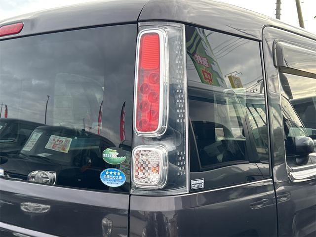 スペーシア ハイブリッドＧ　ドライブレコーダー　ナビ　ＴＶ　衝突被害軽減システム　オートライト　スマートキー　アイドリングストップ　電動格納ミラー　ベンチシート　ＣＶＴ　盗難防止システム　ＡＢＳ　ＥＳＣ　ＣＤ（16枚目）