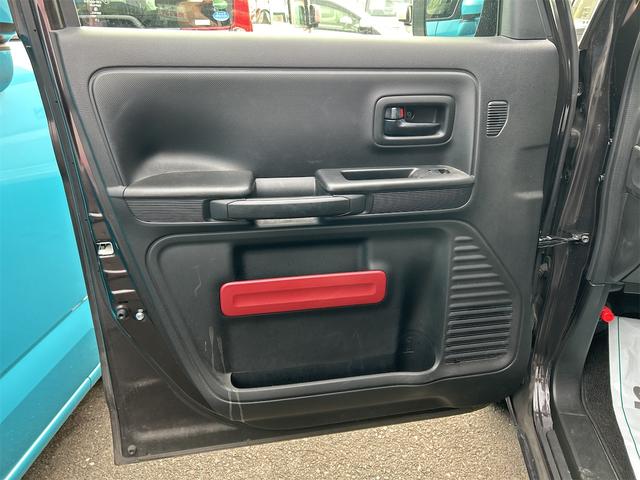 スペーシア ハイブリッドＧ　ドライブレコーダー　ナビ　ＴＶ　衝突被害軽減システム　オートライト　スマートキー　アイドリングストップ　電動格納ミラー　ベンチシート　ＣＶＴ　盗難防止システム　ＡＢＳ　ＥＳＣ　ＣＤ（27枚目）