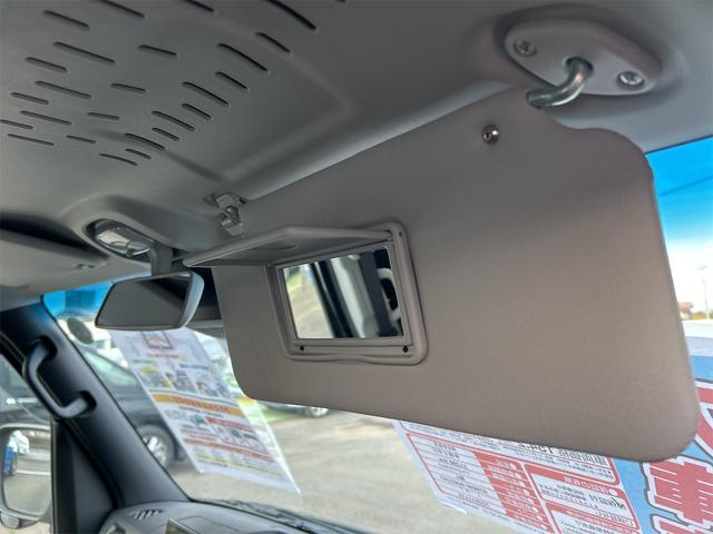 ハイゼットカーゴ デッキバンＧ　ＣＶＴ　衝突被害軽減システム　クリアランスソナー　ＥＴＣ　ＴＶ　バックカメラ　両側スライドドア　スマートキー　アイドリングストップ　電動格納ミラー　オートライト　盗難防止システム　ＥＳＣ（24枚目）