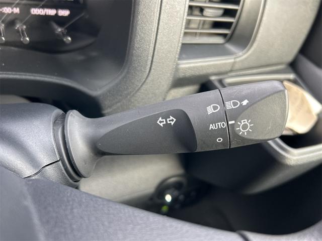 ハイゼットカーゴ デッキバンＧ　ＣＶＴ　衝突被害軽減システム　クリアランスソナー　ＥＴＣ　ＴＶ　バックカメラ　両側スライドドア　スマートキー　アイドリングストップ　電動格納ミラー　オートライト　盗難防止システム　ＥＳＣ（40枚目）