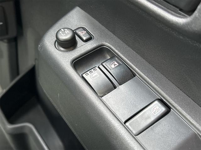 ハイゼットカーゴ デッキバンＧ　ＣＶＴ　衝突被害軽減システム　クリアランスソナー　ＥＴＣ　ＴＶ　バックカメラ　両側スライドドア　スマートキー　アイドリングストップ　電動格納ミラー　オートライト　盗難防止システム　ＥＳＣ（42枚目）