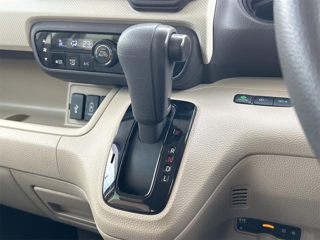 Ｎ－ＢＯＸ Ｇ・Ｌホンダセンシング　ＥＴＣ　バックカメラ　両側スライド・片側電動　ナビ　オートクルーズコントロール　レーンアシスト　衝突被害軽減システム　オートライト　ＬＥＤヘッドランプ　スマートキー　アイドリングストップ（8枚目）