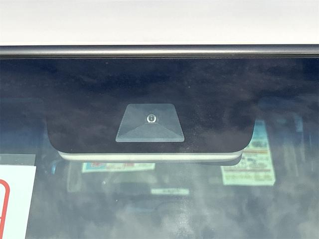 Ｎ－ＢＯＸ Ｇ・Ｌホンダセンシング　ＥＴＣ　バックカメラ　両側スライド・片側電動　ナビ　オートクルーズコントロール　レーンアシスト　衝突被害軽減システム　オートライト　ＬＥＤヘッドランプ　スマートキー　アイドリングストップ（14枚目）