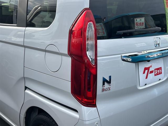 Ｎ－ＢＯＸ Ｇ・Ｌホンダセンシング　ＥＴＣ　バックカメラ　両側スライド・片側電動　ナビ　オートクルーズコントロール　レーンアシスト　衝突被害軽減システム　オートライト　ＬＥＤヘッドランプ　スマートキー　アイドリングストップ（19枚目）