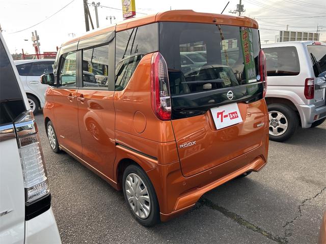 ルークス Ｘ　ＥＴＣ　全周囲カメラ　両側スライド・片側電動　クリアランスソナー　衝突被害軽減システム　オートライト　スマートキー　アイドリングストップ　電動格納ミラー　ベンチシート　ＣＶＴ　盗難防止システム（19枚目）