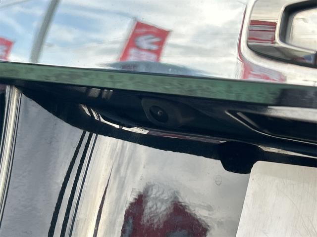 ヴォクシー ＺＳ　煌　ＥＴＣ　バックカメラ　レーンアシスト　衝突被害軽減システム　両側電動スライドドア　オートマチックハイビーム　オートライト　ＬＥＤヘッドランプ　スマートキー　アイドリングストップ　電動格納ミラー（20枚目）